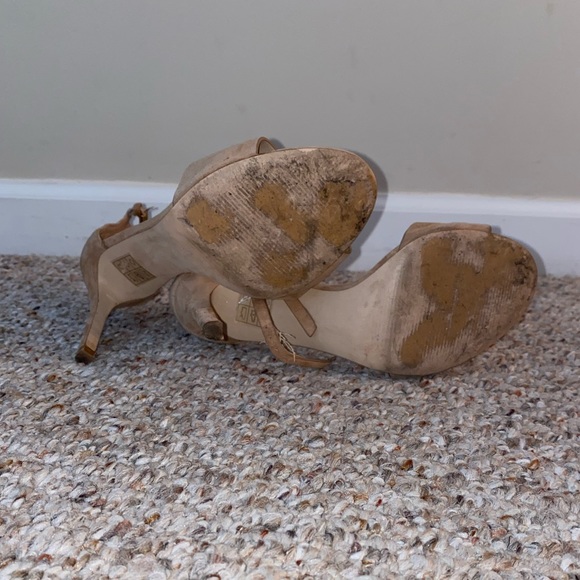 ✨ PRICE DROP ✨ Aldo Nude Heels - Picture 6 of 6